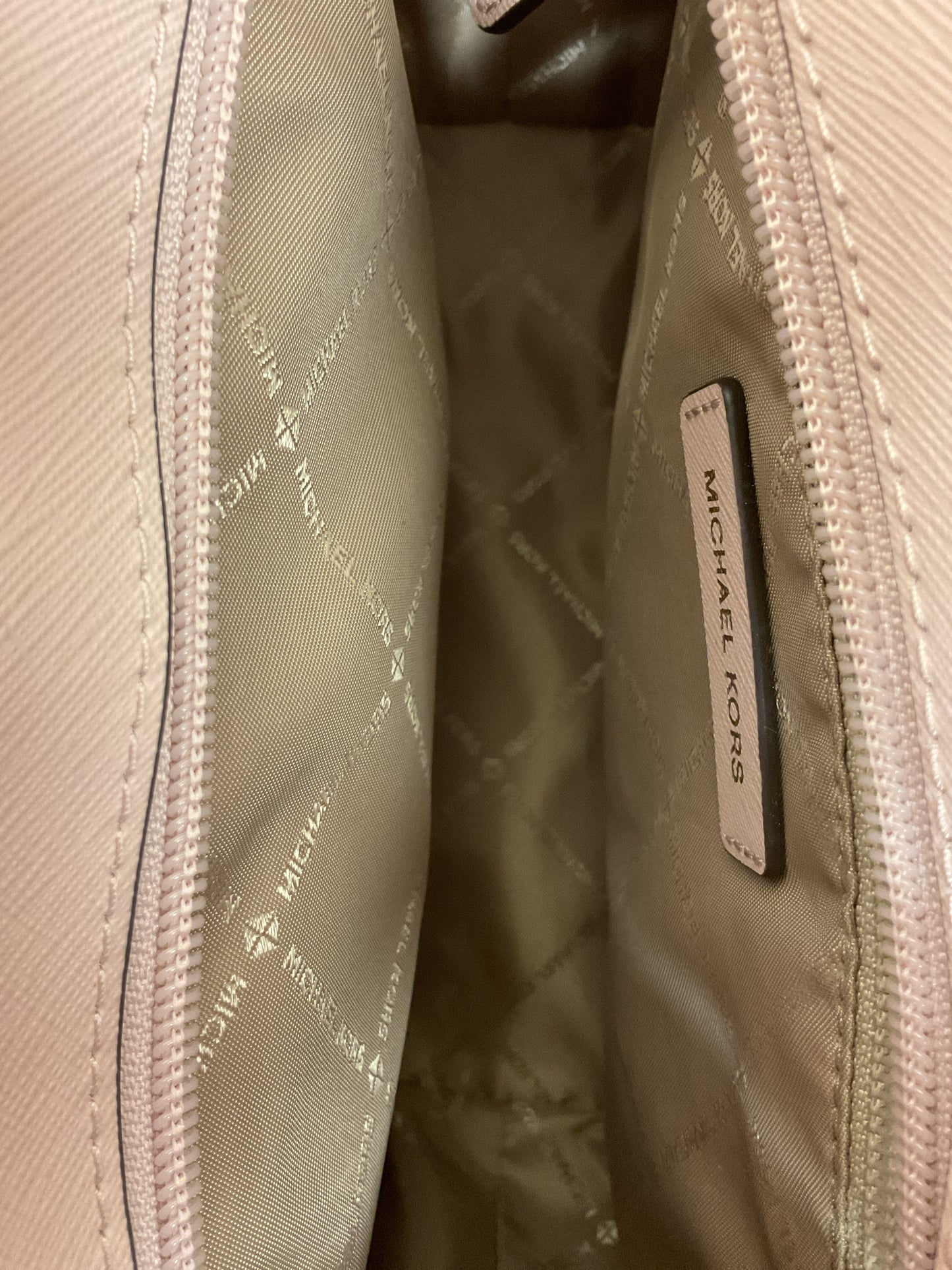 Handbag Designer By Michael Kors In Cream & Pink, Size:Medium