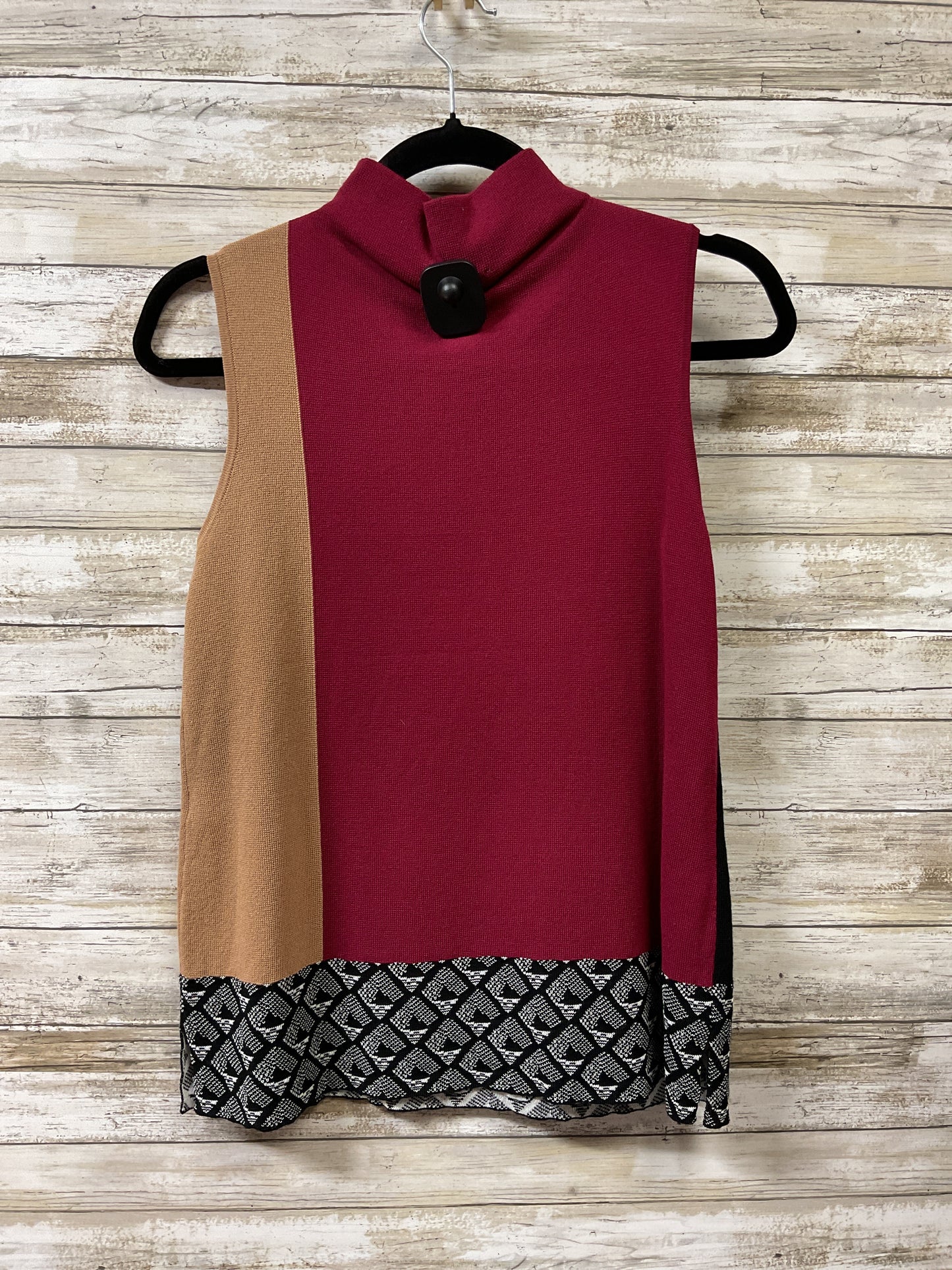 Top Sleeveless By Chicos In Black & Brown, Size:S