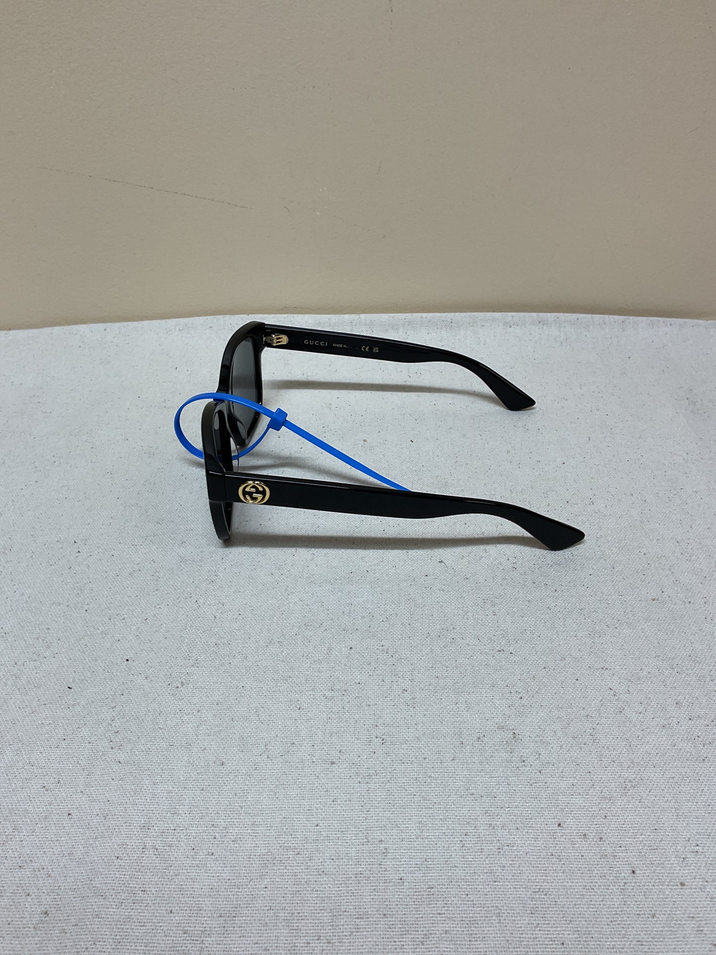 Sunglasses Luxury Designer By Gucci In Black