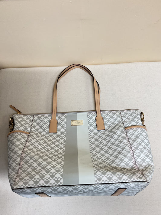 Diaper Bag Designer By Kate Spade In Grey & White, Size:Large