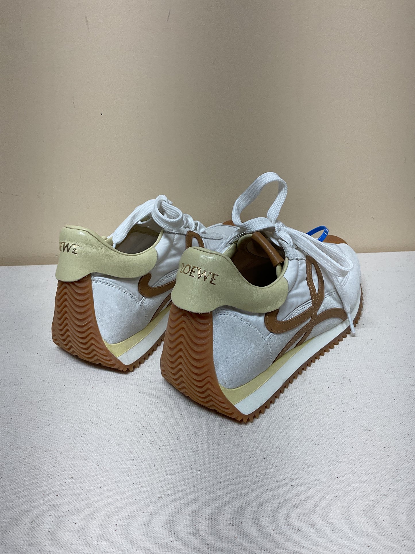 Shoes Luxury Designer By Loewe In Tan & White, Size:37