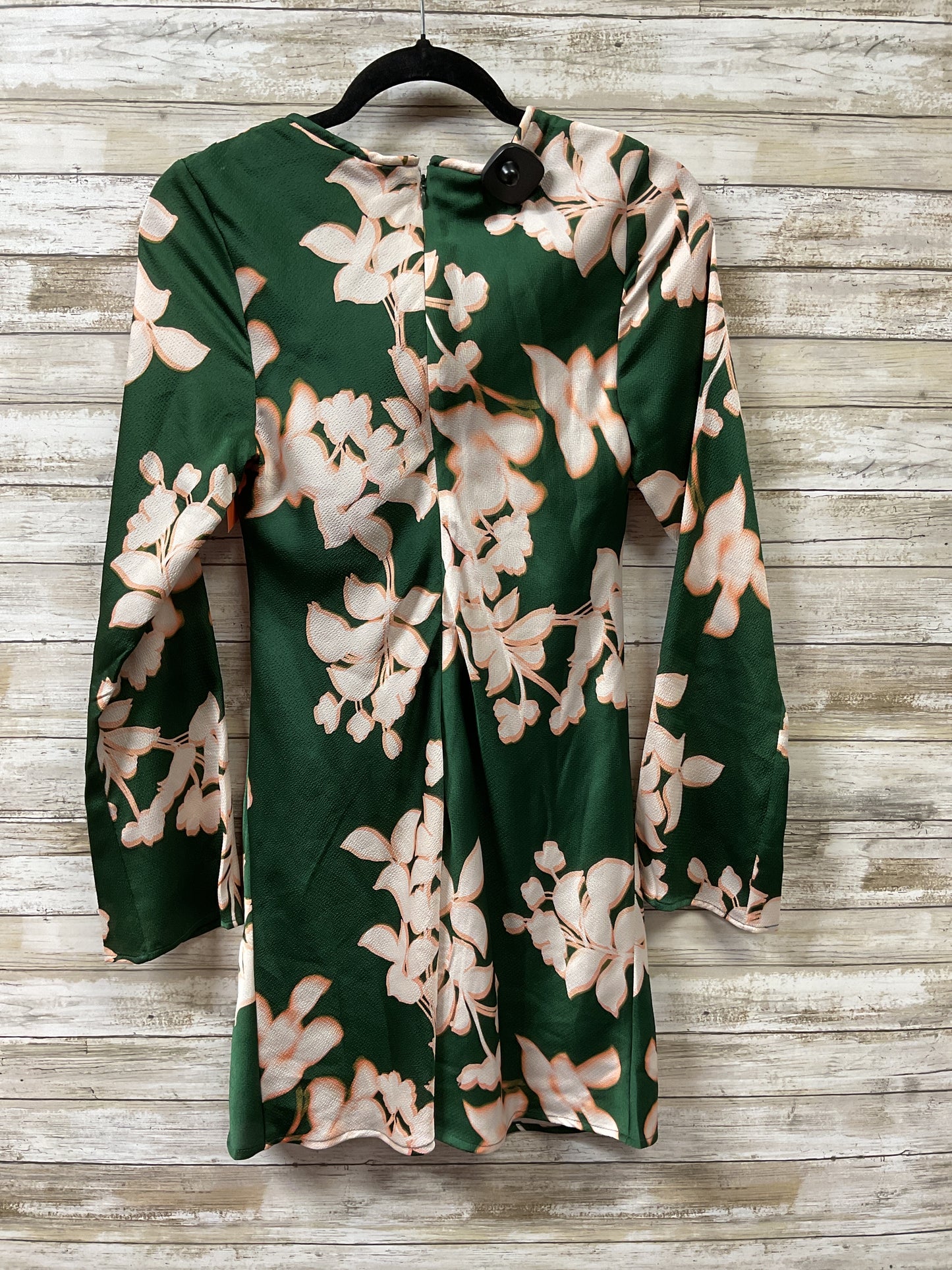 Dress Party Short By Minkpink In Green, Size:Xs