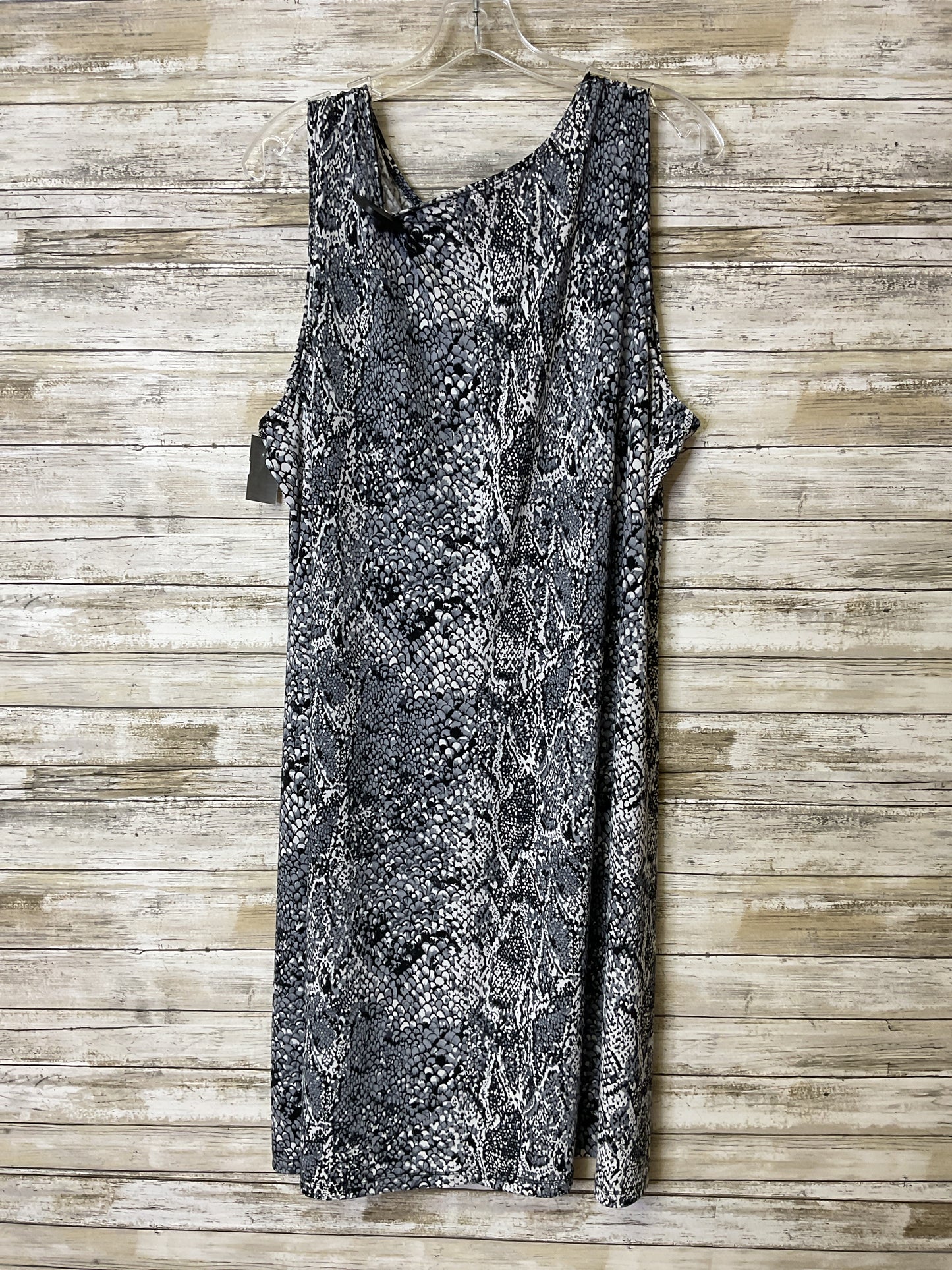 Dress Casual Short By Citiknits In Snakeskin Print, Size:2X