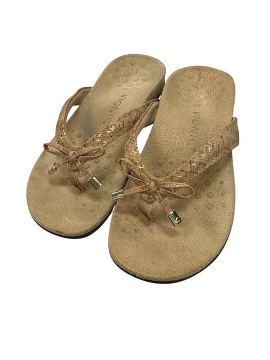 Sandals Flats By Vionic In Tan, Size:6