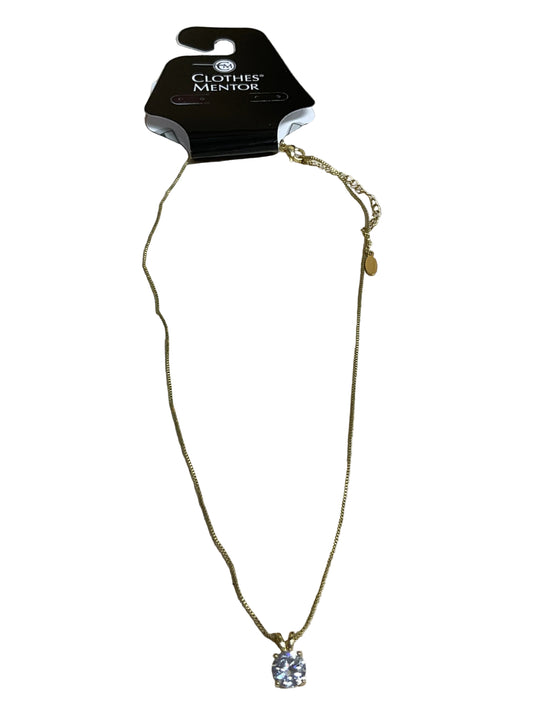 Necklace Charm By Clothes Mentor In Gold