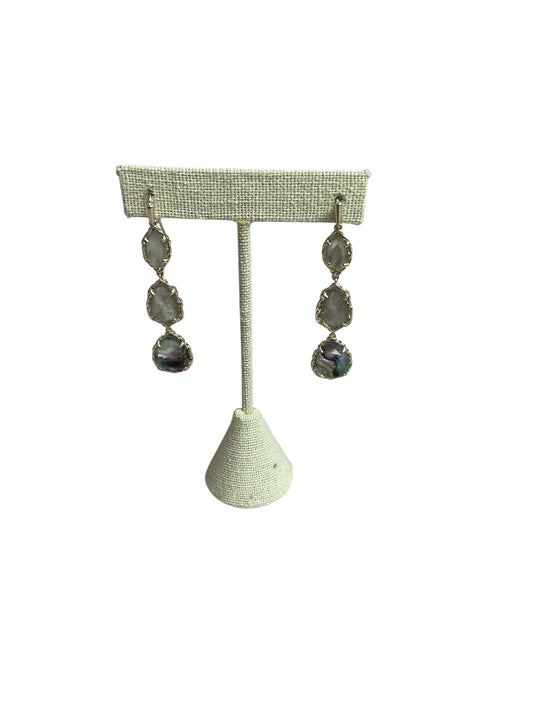 Earrings Dangle/Drop By Kendra Scott In Gold