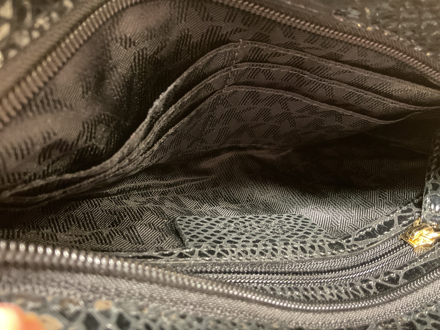 Handbag Designer By Michael Kors In Black, Size:Small