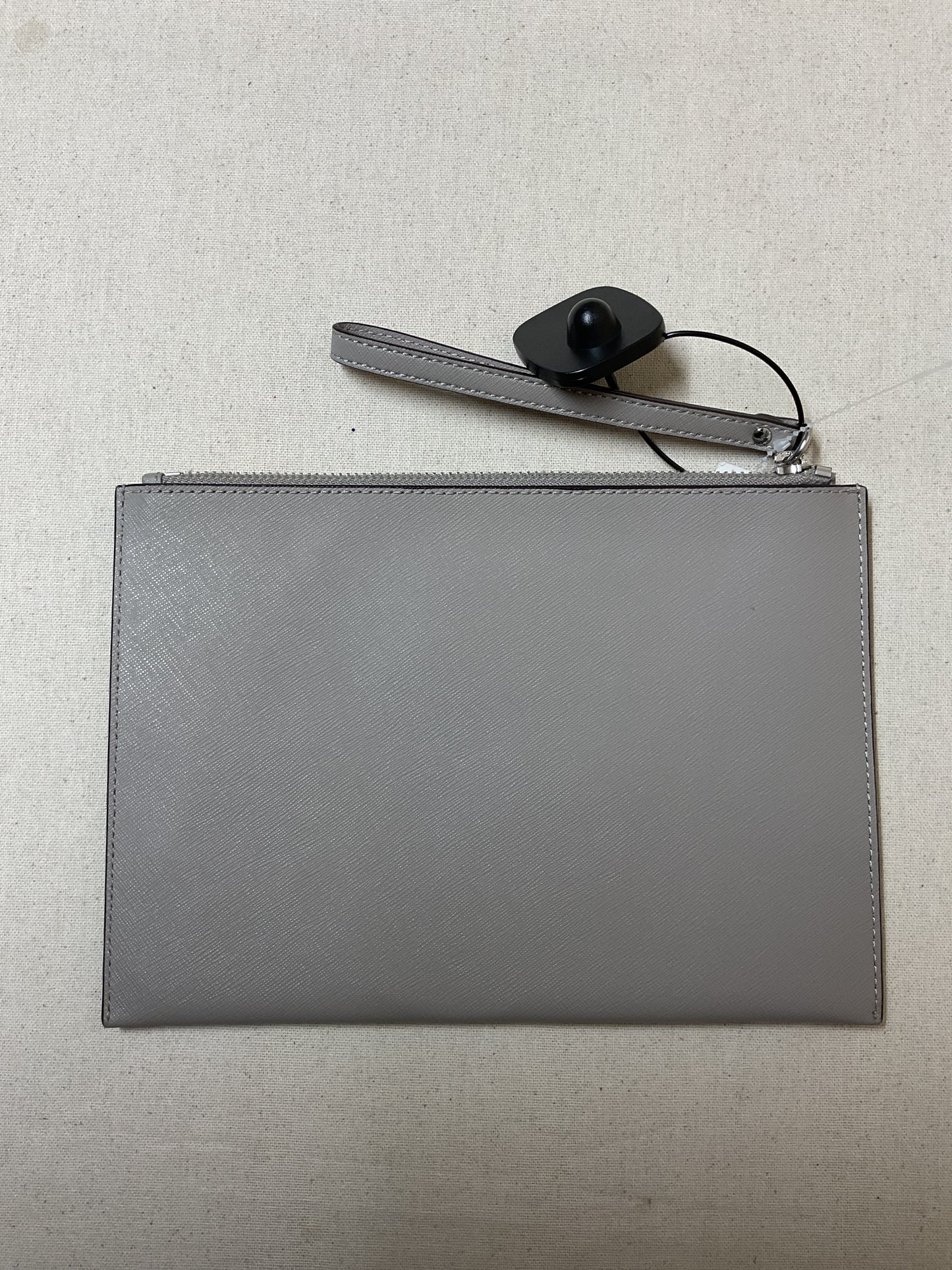 Wristlet Designer By Michael Kors In Grey, Size:Medium