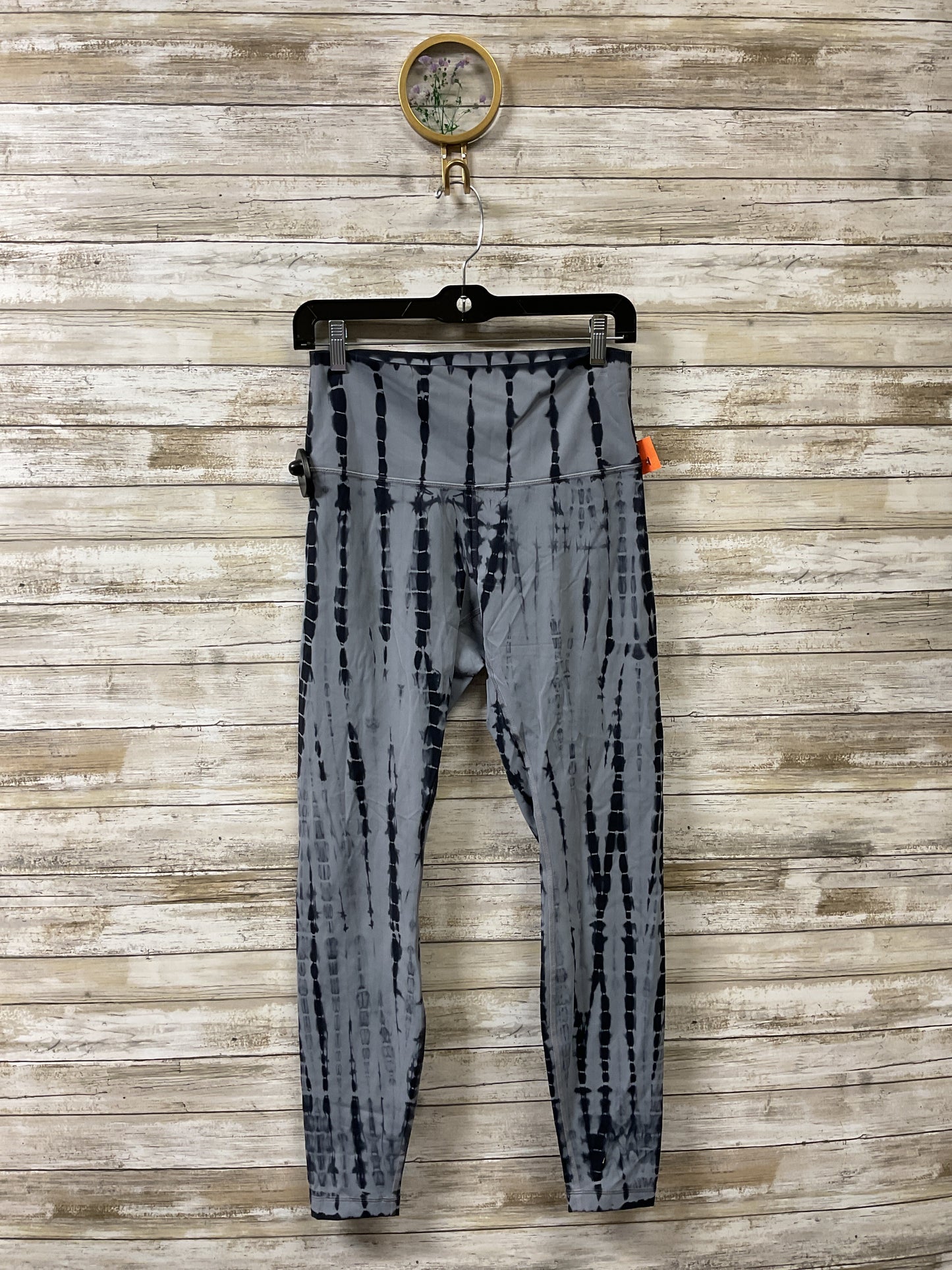 Athletic Leggings By Lululemon In Blue & Grey, Size:8