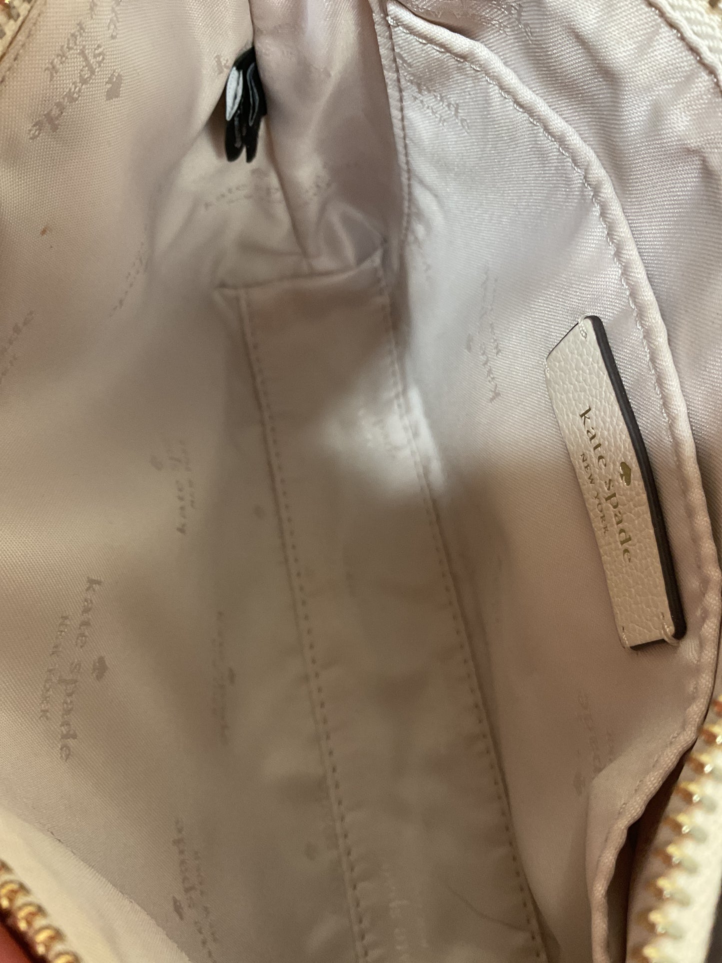 Crossbody Designer By Kate Spade In White, Size:Small