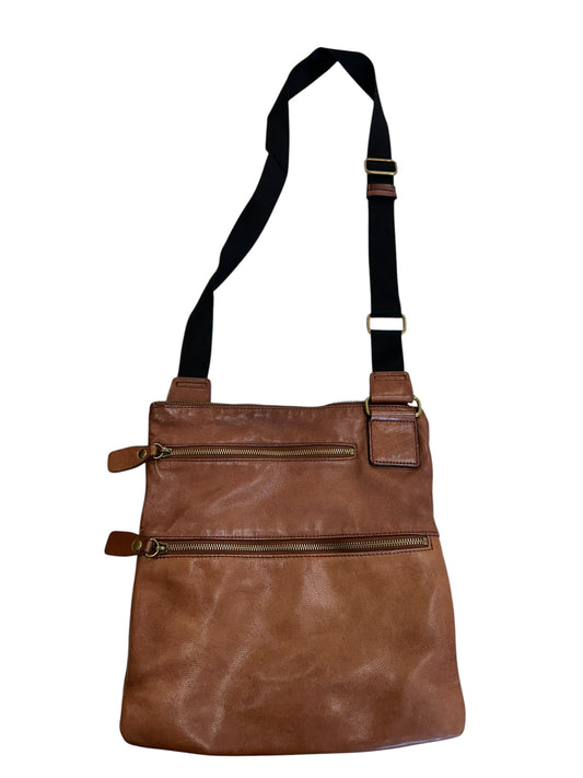 Crossbody Leather By Margot In Brown, Size:Large