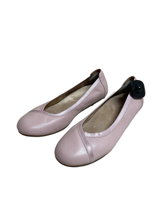 Shoes Flats By Vionic In Pink, Size:8.5