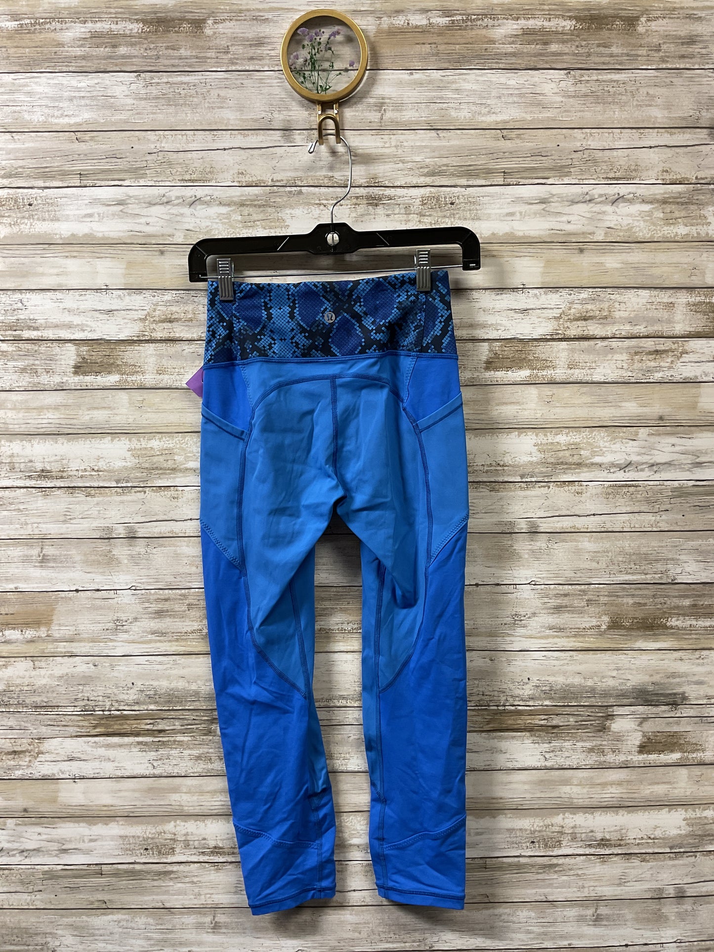 Athletic Leggings By Lululemon In Blue, Size:4