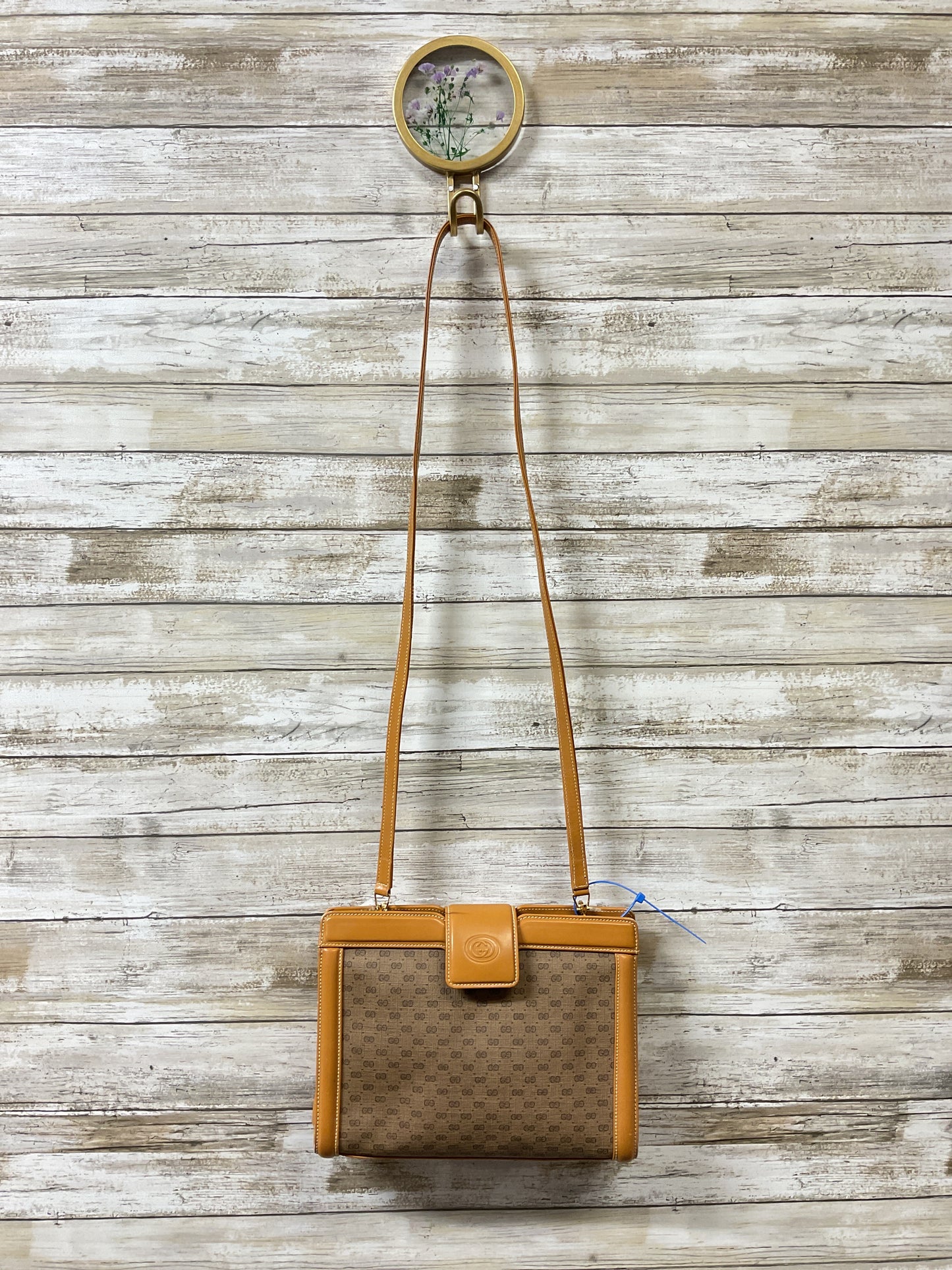 Crossbody Luxury Designer By Gucci In Brown, Size:Medium