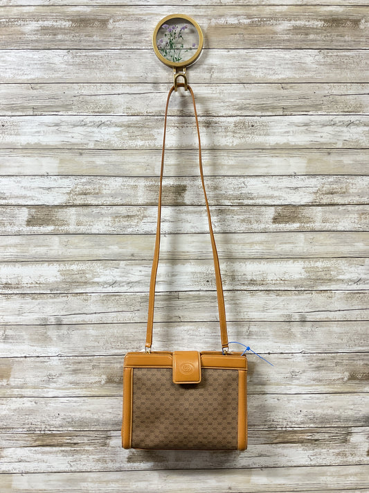 Crossbody Luxury Designer By Gucci In Brown, Size:Medium