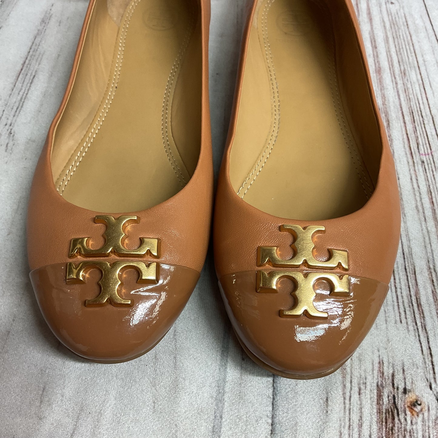 Shoes Designer By Tory Burch In Tan, Size:7.5