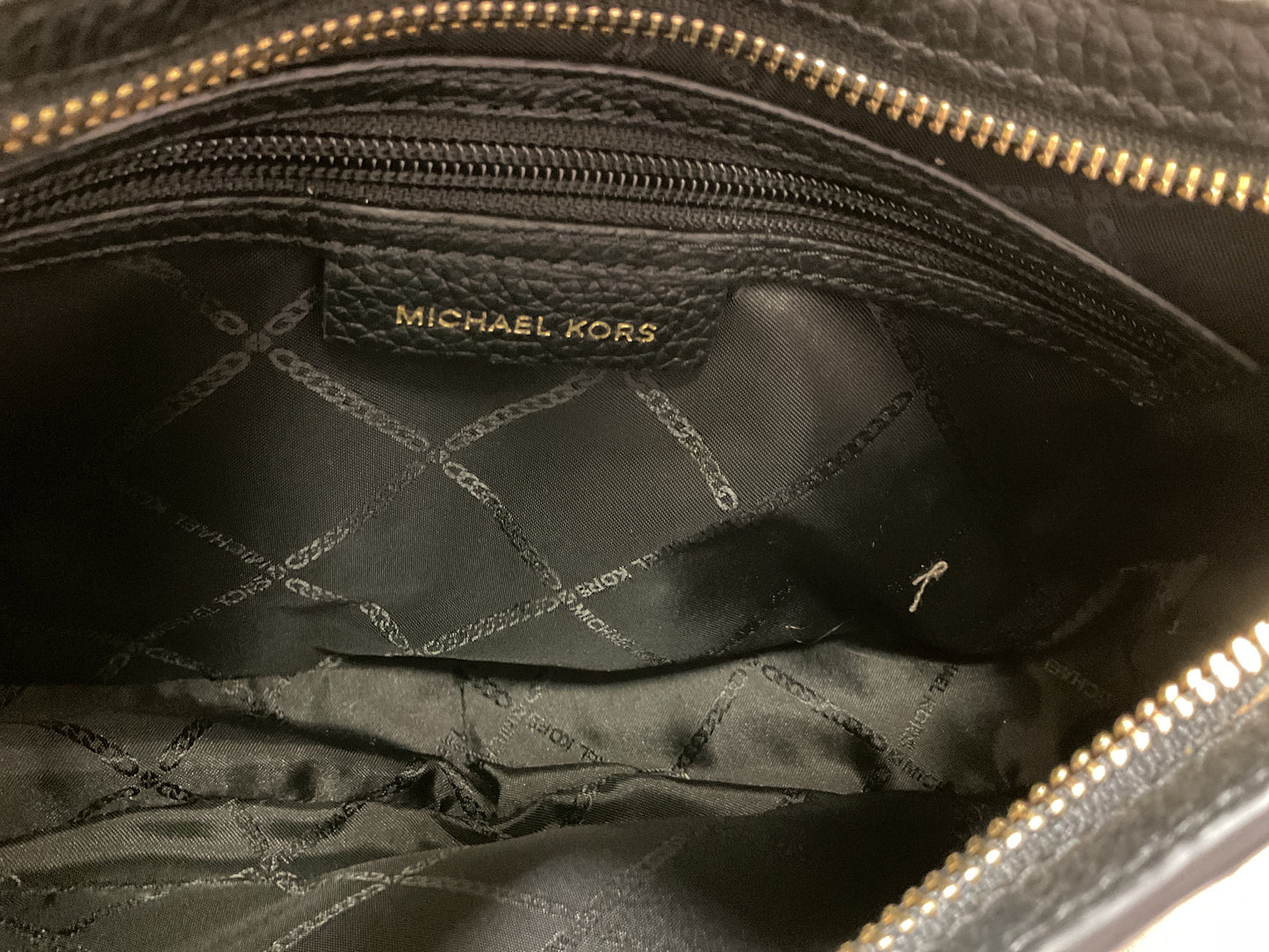 Crossbody Designer By Michael Kors In Black, Size:Medium