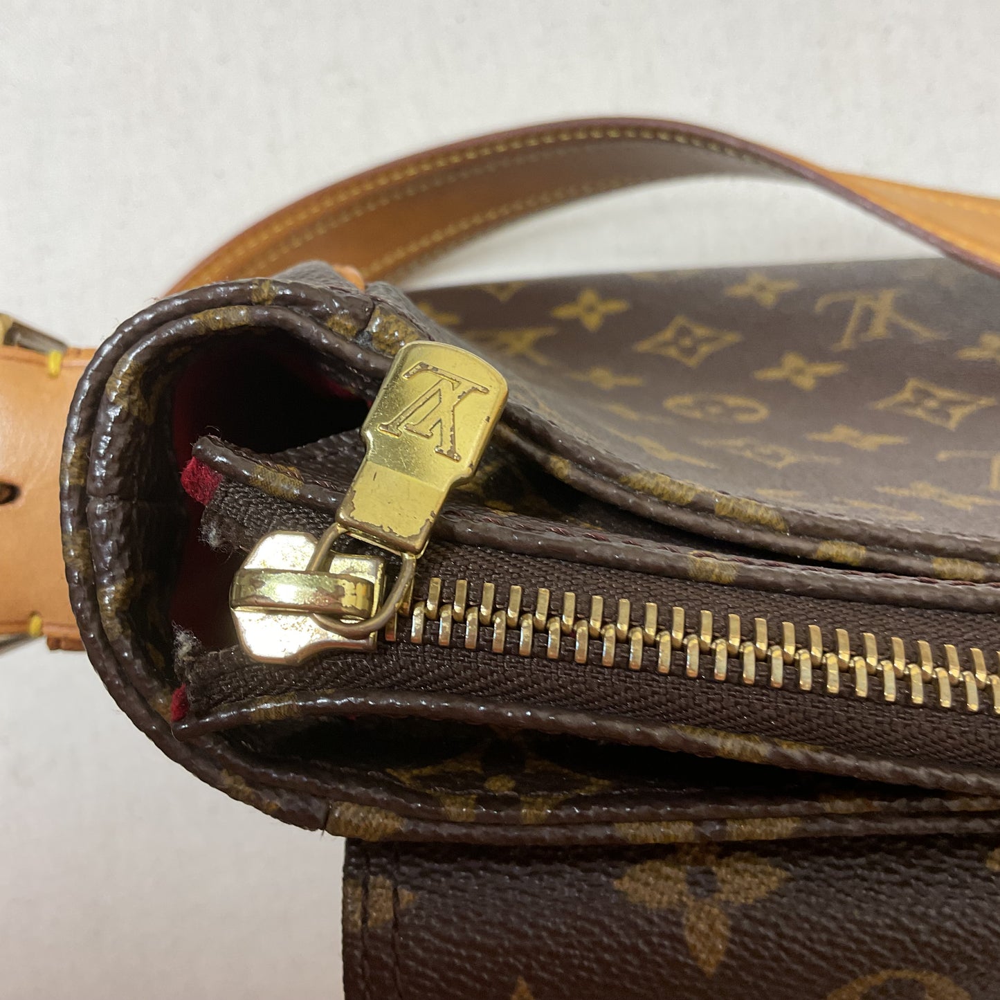 Handbag Luxury Designer By Louis Vuitton In Brown, Size:Medium