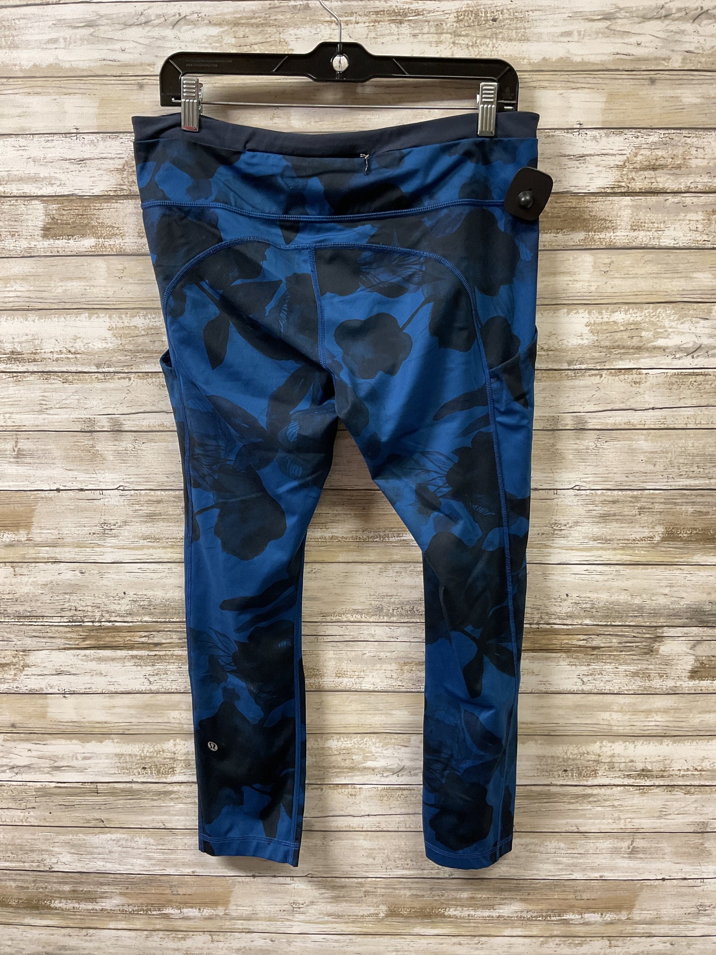Athletic Leggings Capris By Lululemon In Black & Blue, Size:10