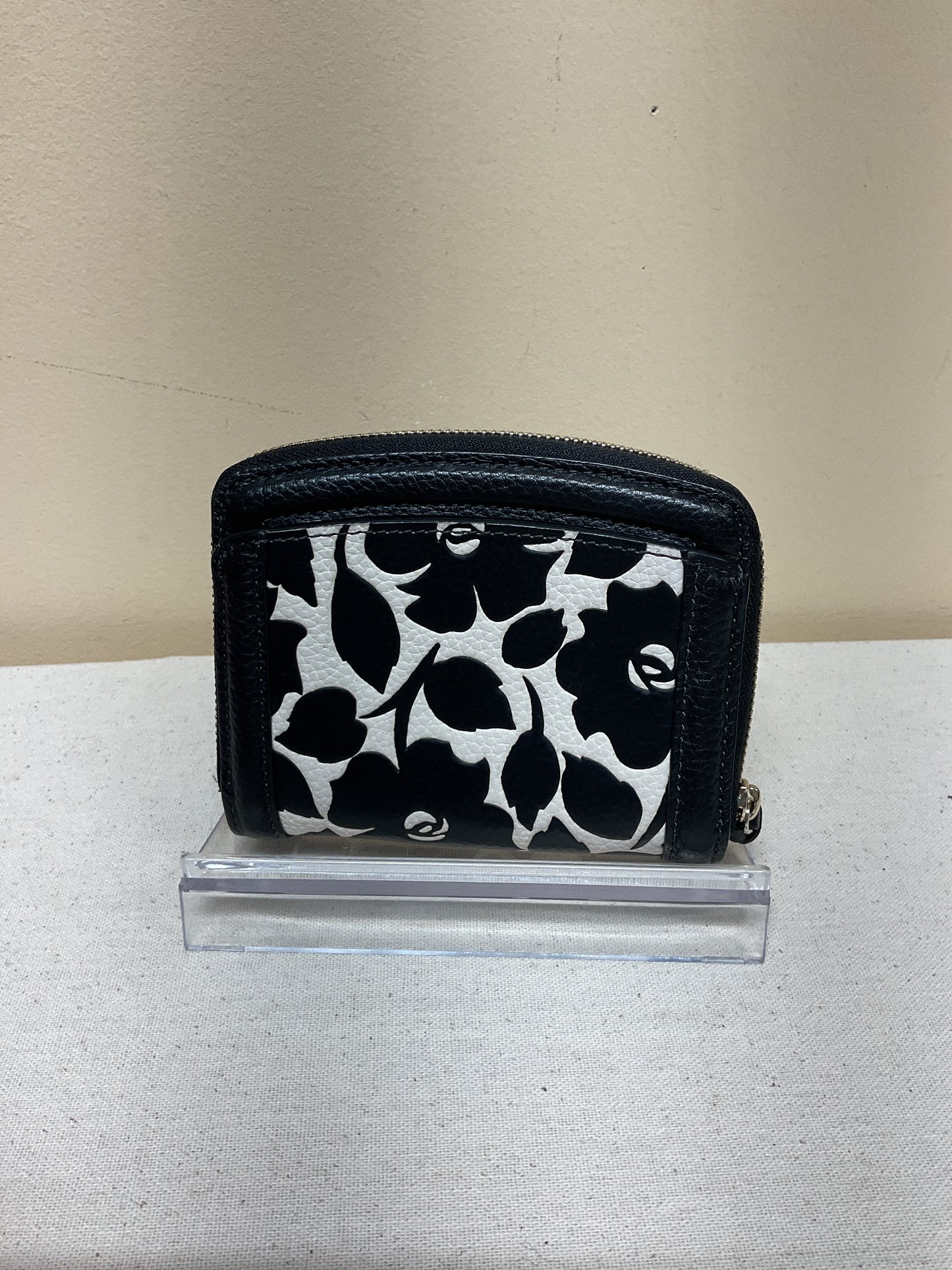 Wallet Designer By Kate Spade In Black & White, Size:Small