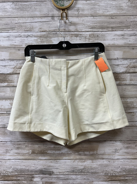 Shorts By Lululemon In Yellow, Size:4