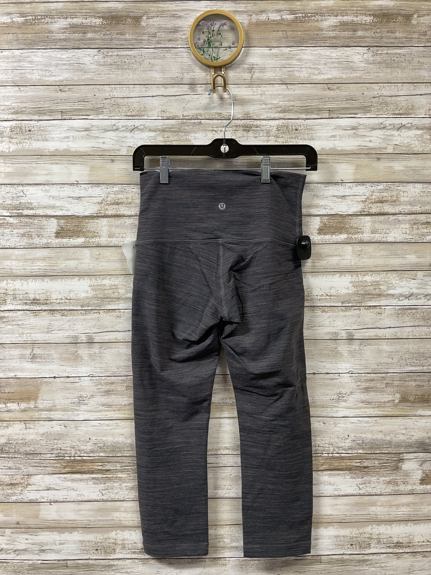 Athletic Leggings By Lululemon In Grey, Size:6