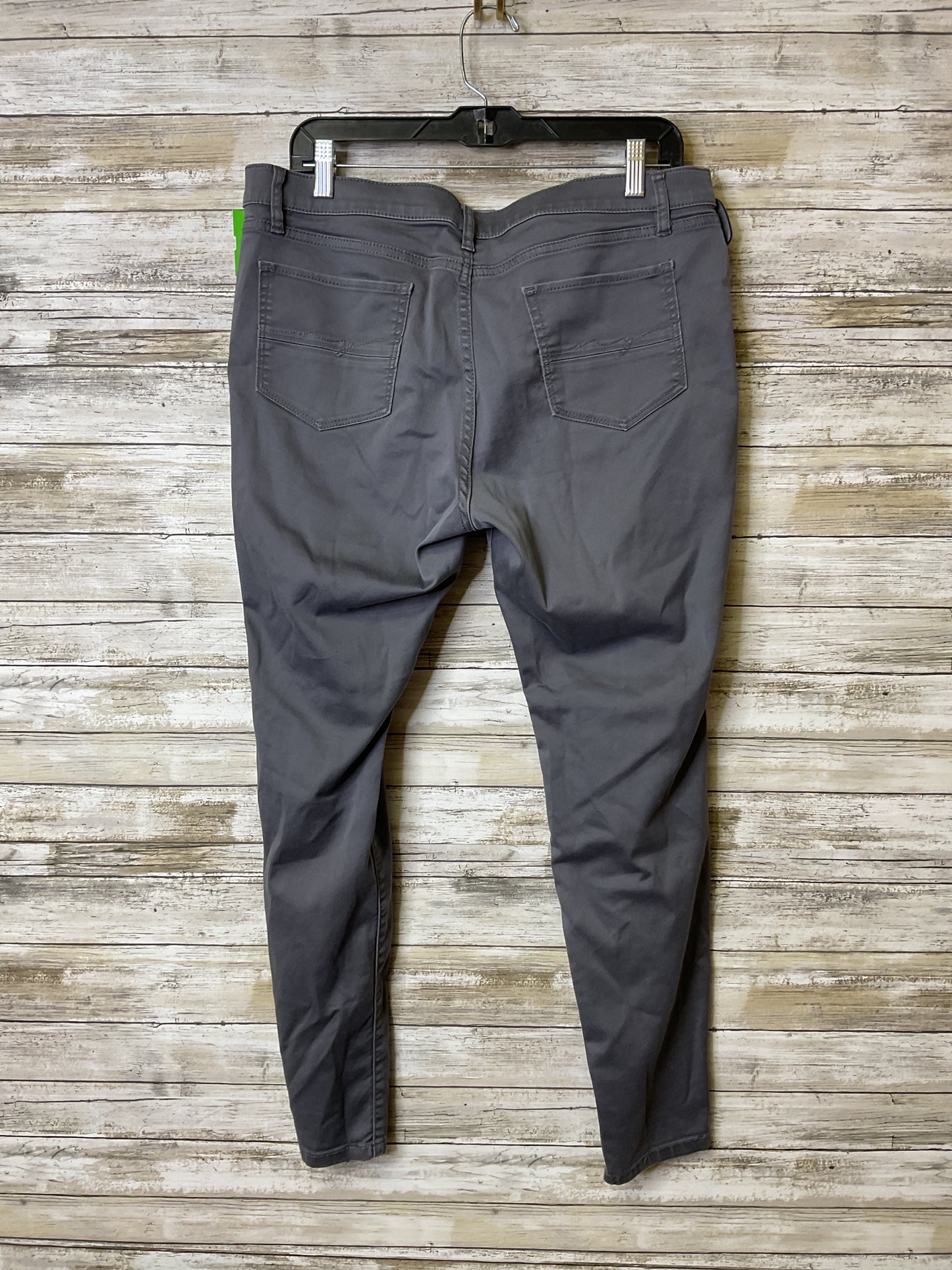 Jeans Skinny By Soho Design Group In Grey Denim, Size:14