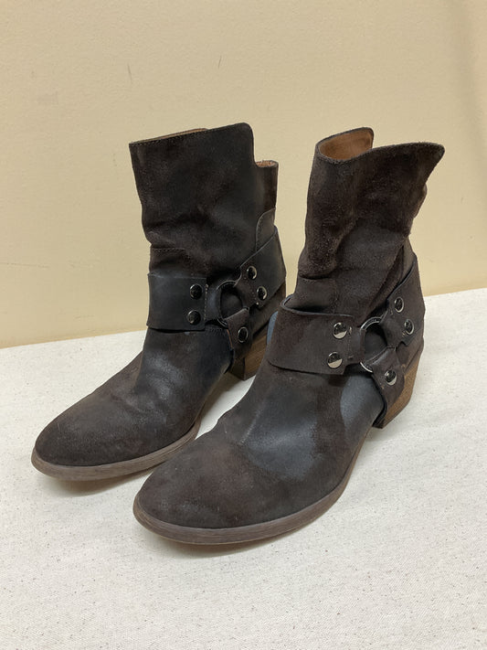 Boots Ankle Heels By Donald Pliner In Brown, Size:8