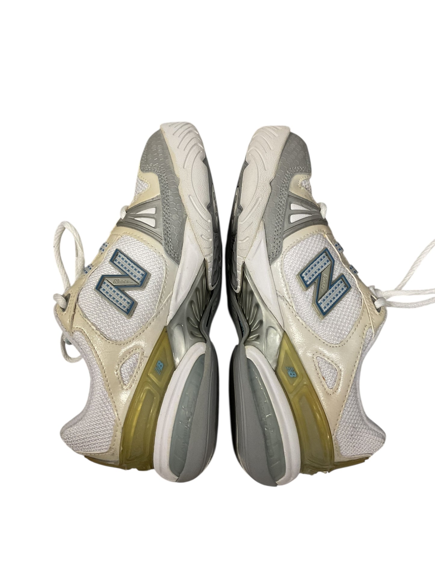 Shoes Athletic By New Balance In White, Size:6.5