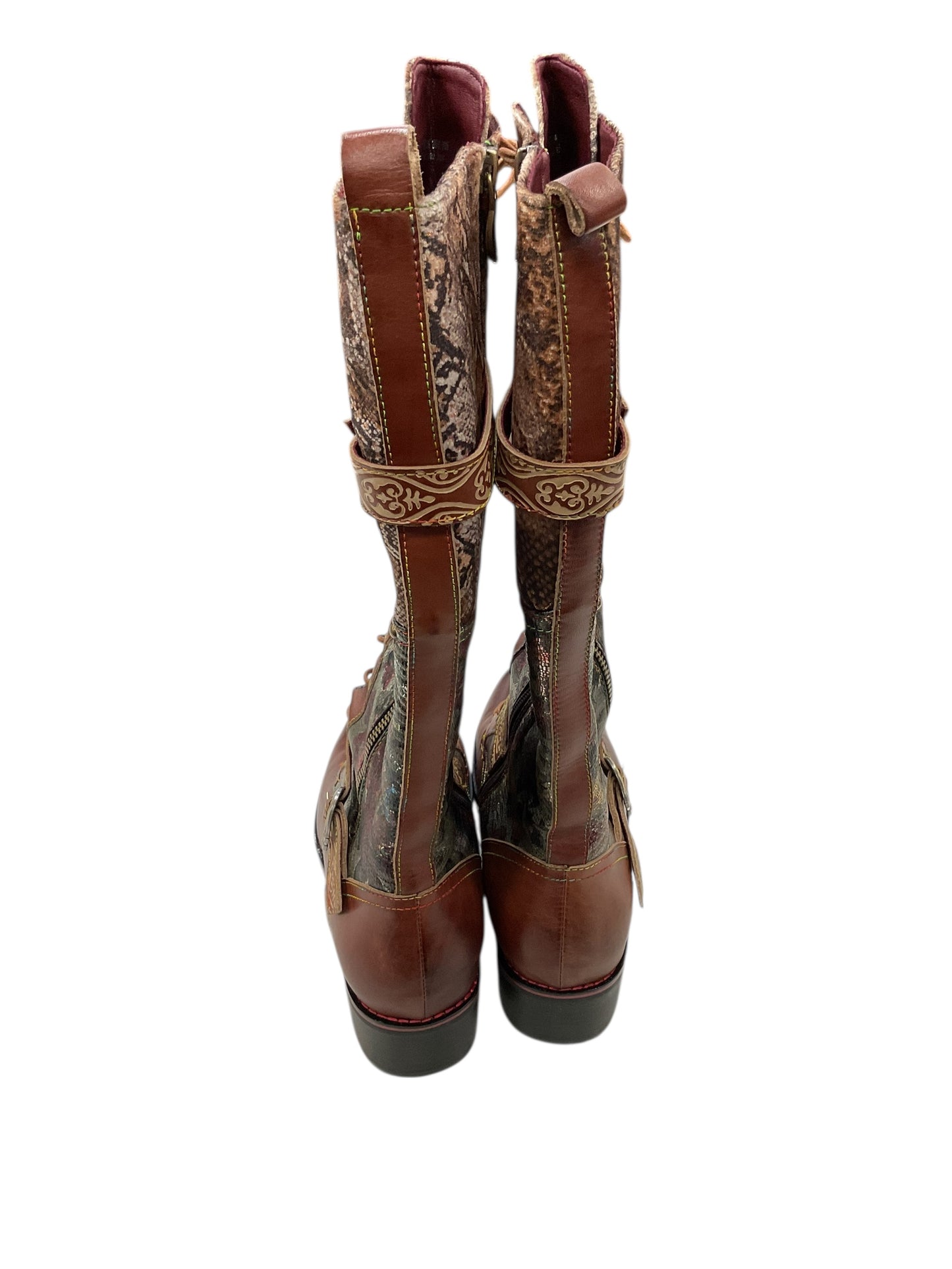 Boots Knee Flats By Cmb In Brown, Size:10.5