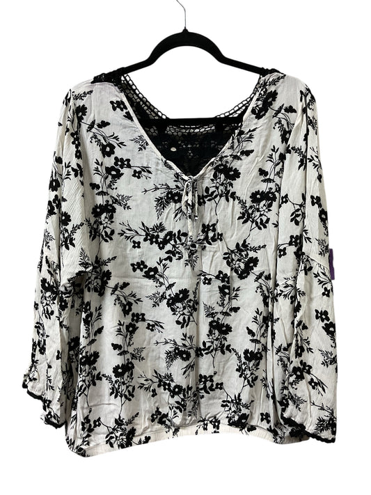Top Ls By Torrid In Black & White, Size:3X