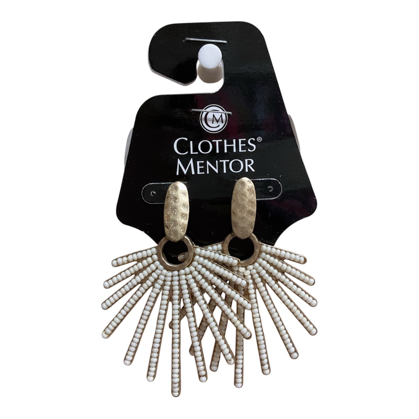 Earrings Dangle/Drop By Cme In Gold & White