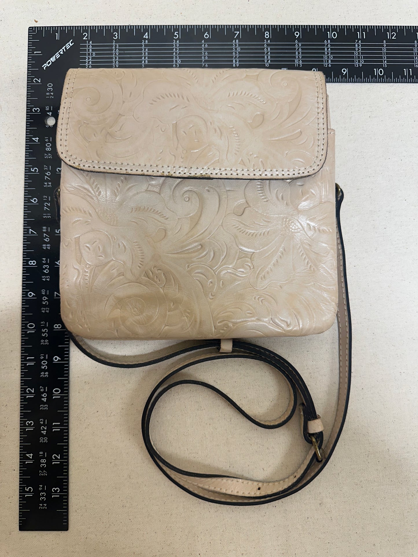 Crossbody Designer By Patricia Nash In Cream, Size:Small