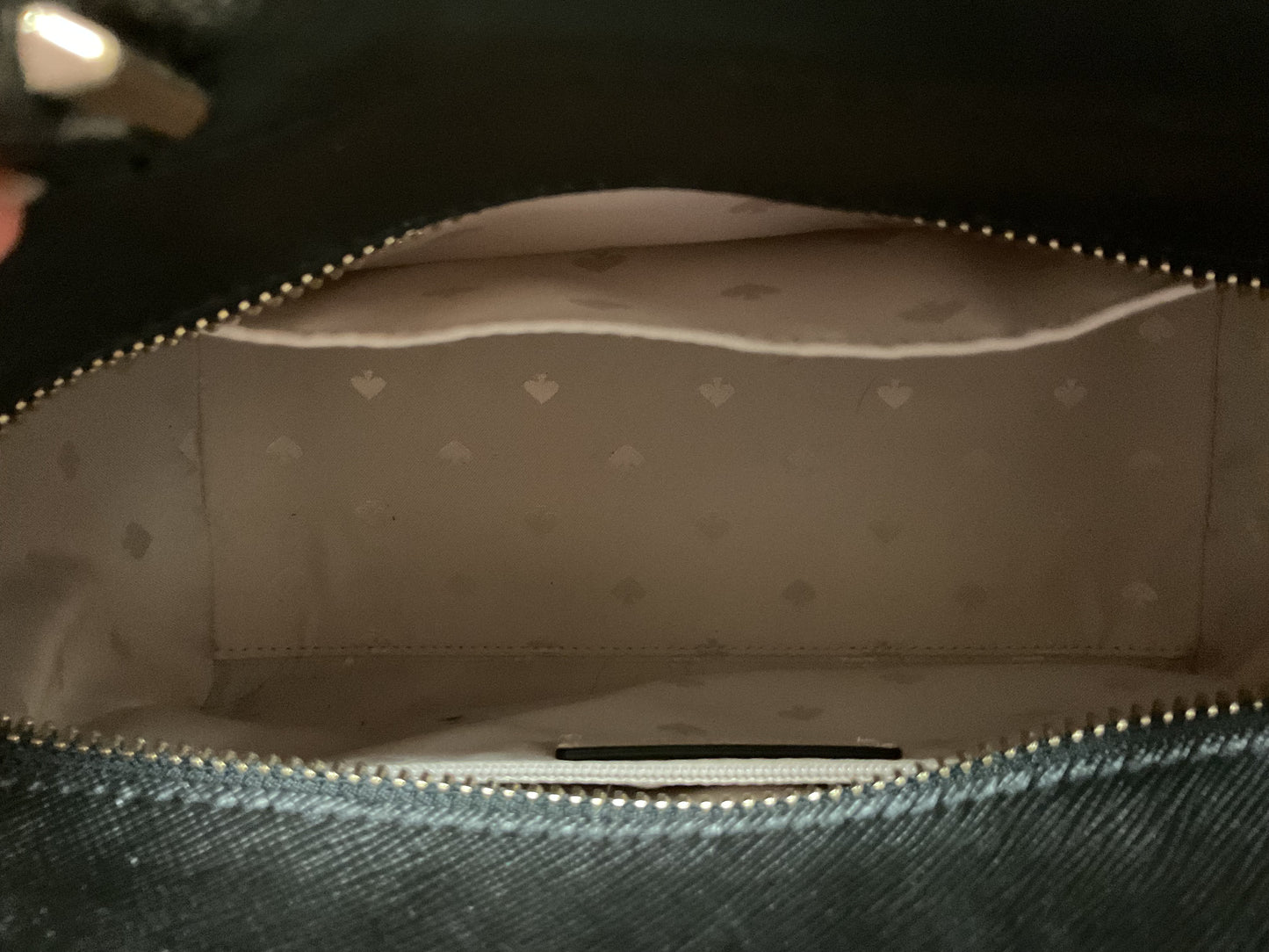 Handbag Designer By Kate Spade In Black & White, Size:Large