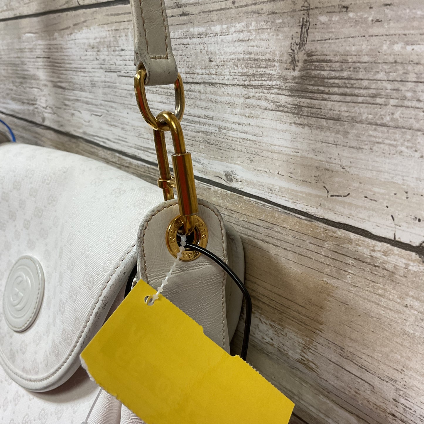 Crossbody Luxury Designer By Gucci In White, Size:Small