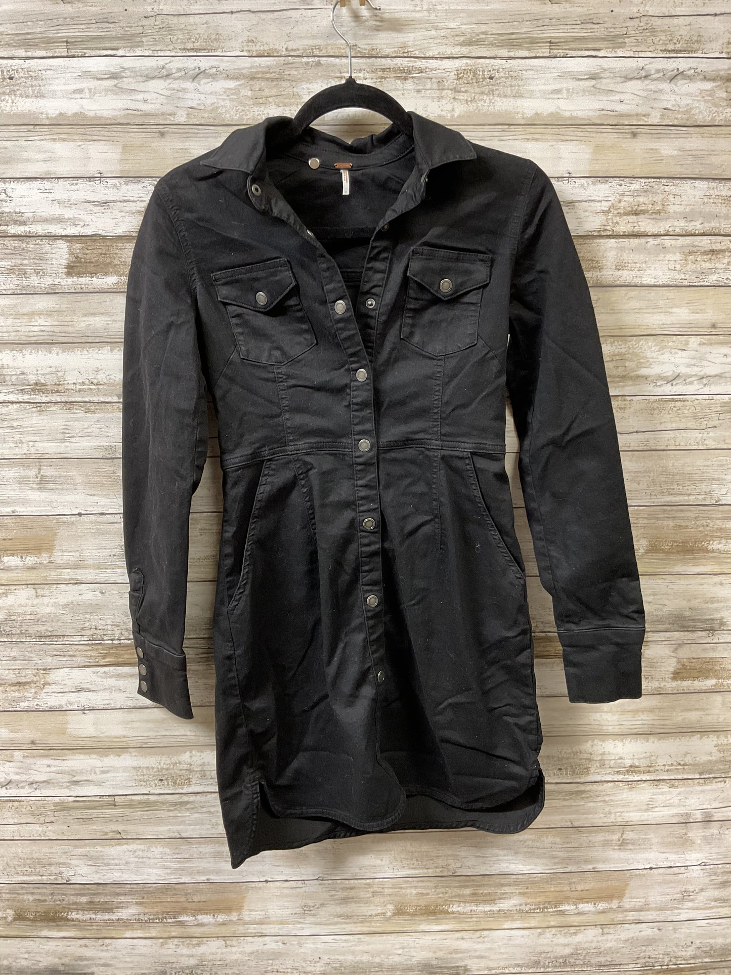 Dress Casual Short By Free People In Black, Size:S