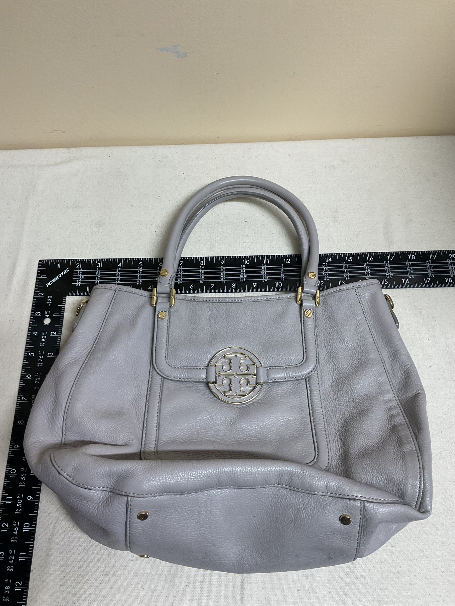 Handbag Designer By Tory Burch In Grey, Size:Medium