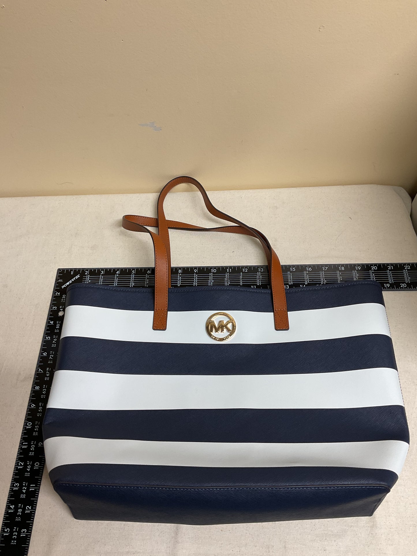 Handbag Designer By Michael Kors In Striped Pattern, Size:Large
