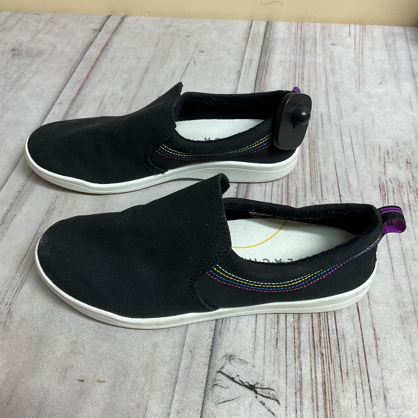 Shoes Flats By Vionic In Black, Size:6.5