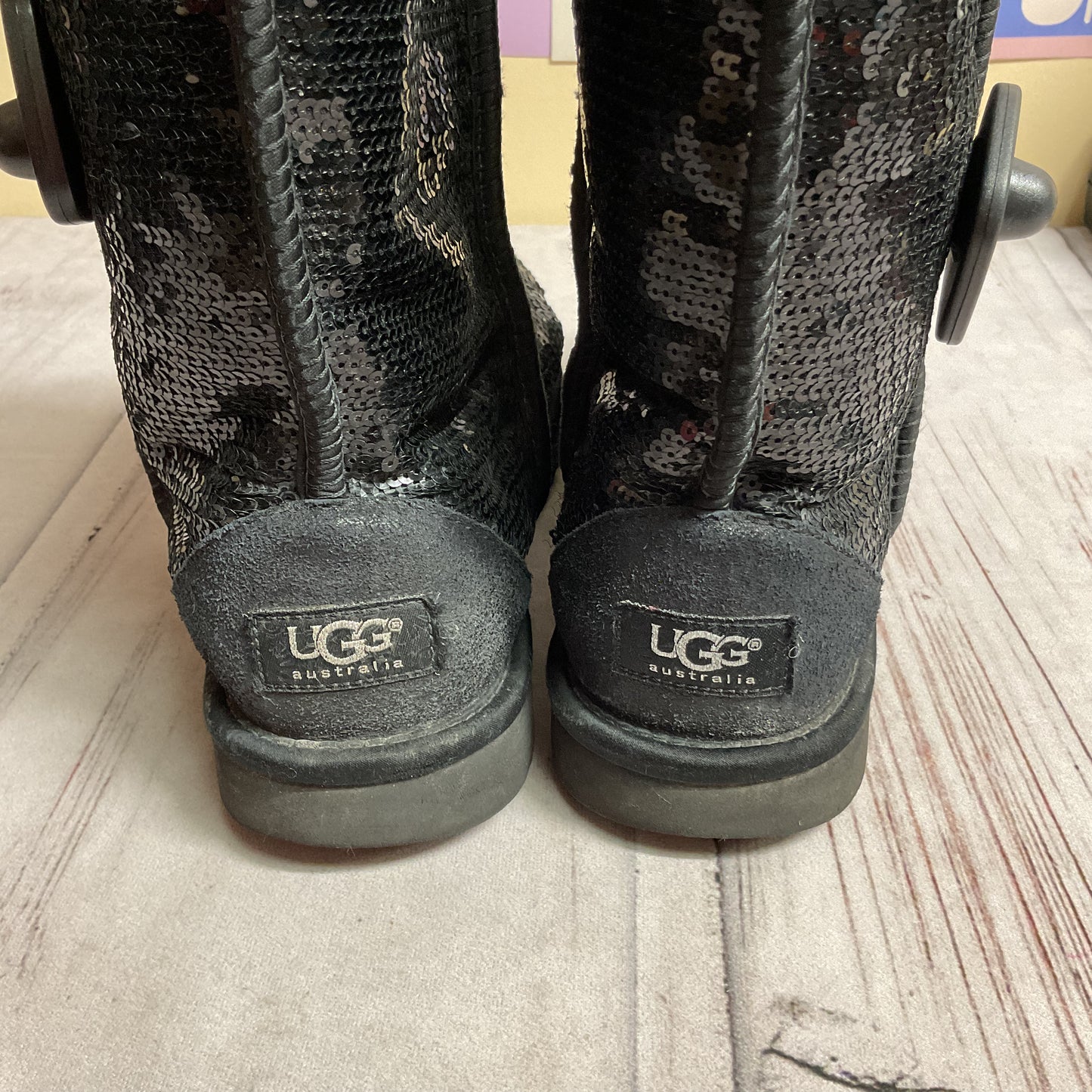 Boots Designer By Ugg In Black, Size:9