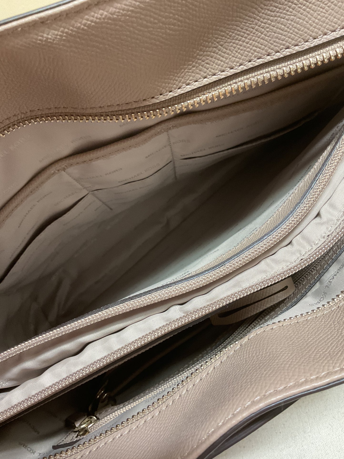 Handbag Designer By Michael Kors In Taupe, Size:Medium