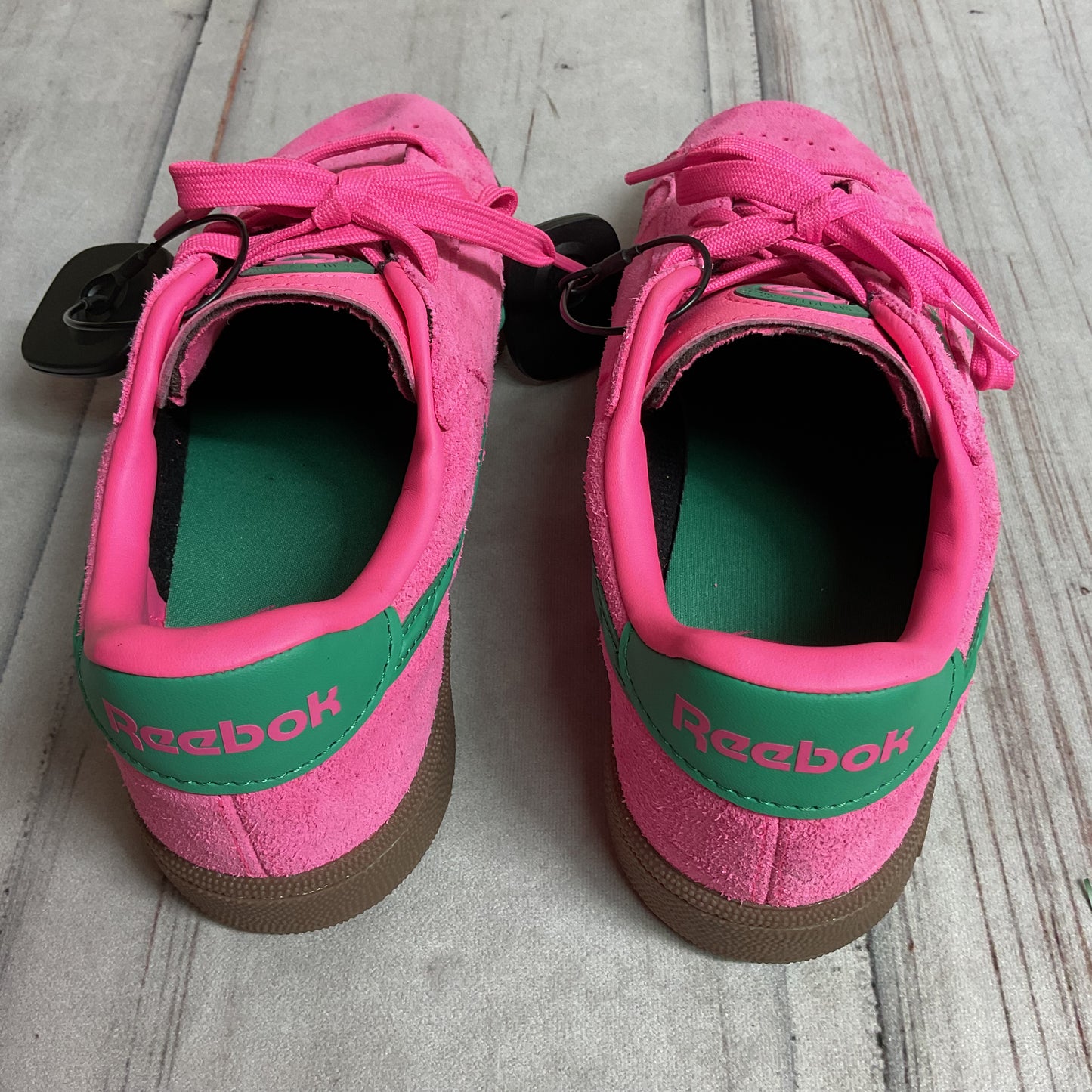 Shoes Sneakers By Reebok In Green & Pink, Size:8
