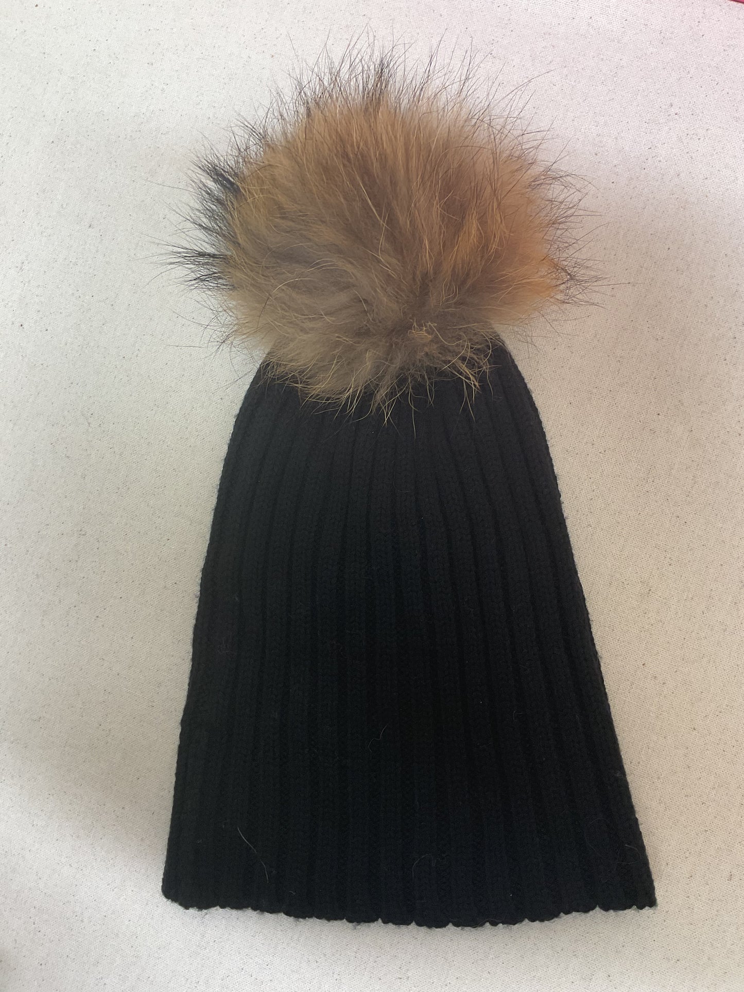 Hat Beanie By J Mclaughlin In Black & Brown