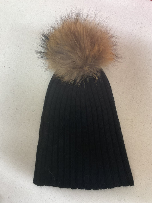 Hat Beanie By J Mclaughlin In Black & Brown
